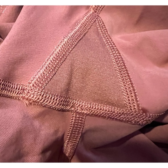 lululemon Wunder Under HR Tight 28"Shine, Size 4 - Picture 7 of 9